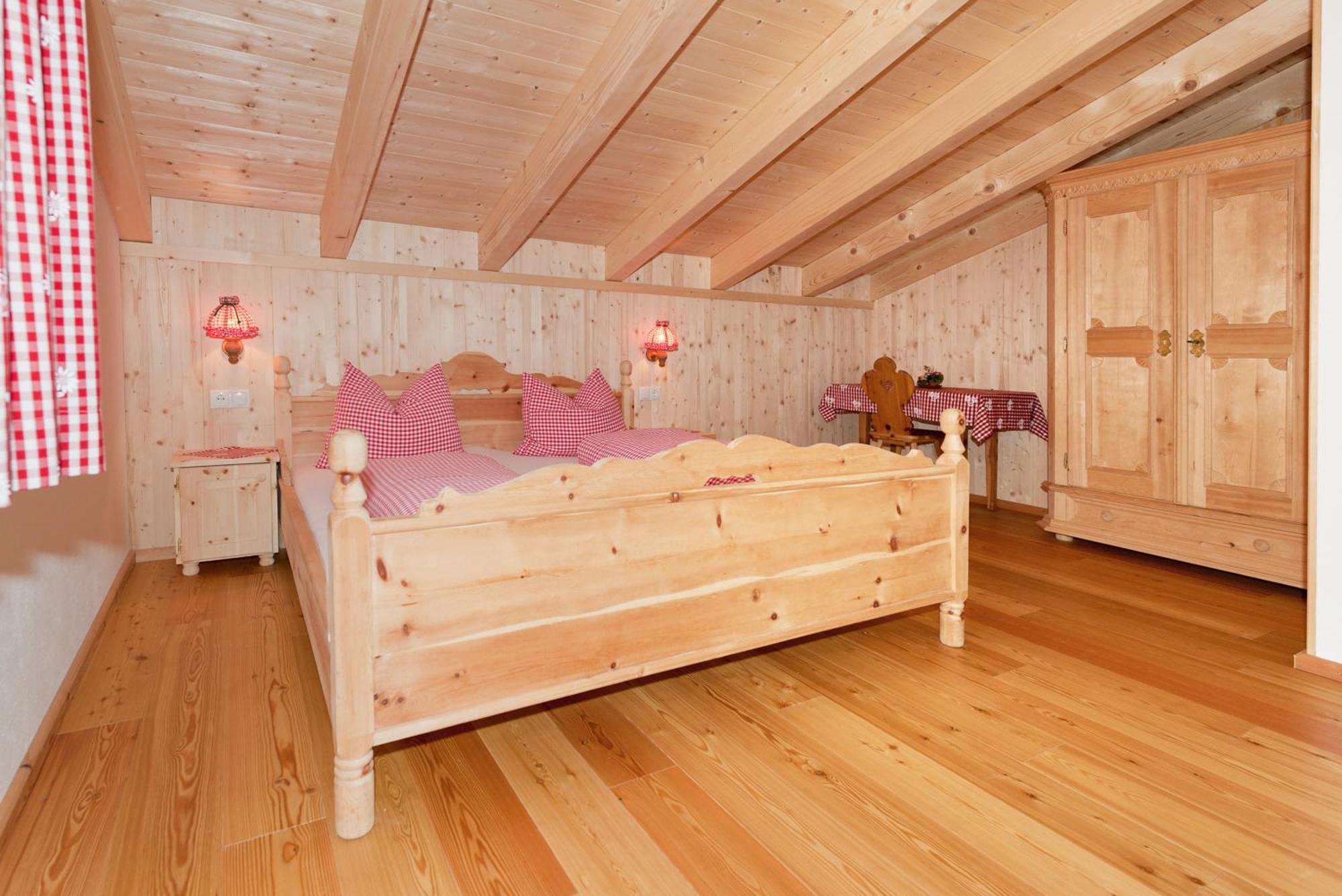Oberschoellberghof Lutago Bilik gambar